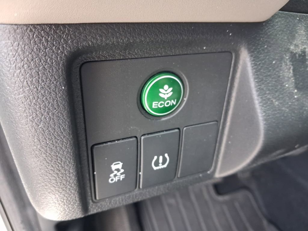 Used 2016 Honda HR-V EX-L image 22