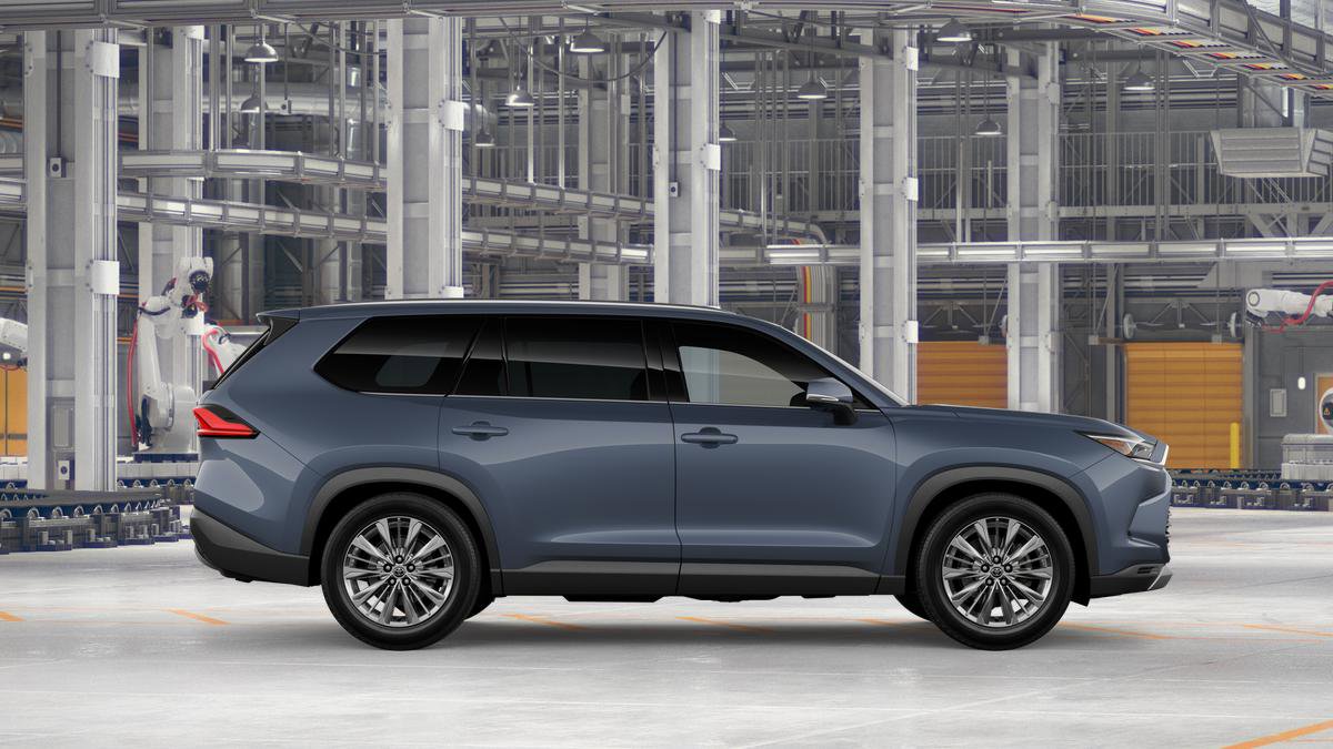 New 2026 Toyota Grand Highlander Platinum image 12