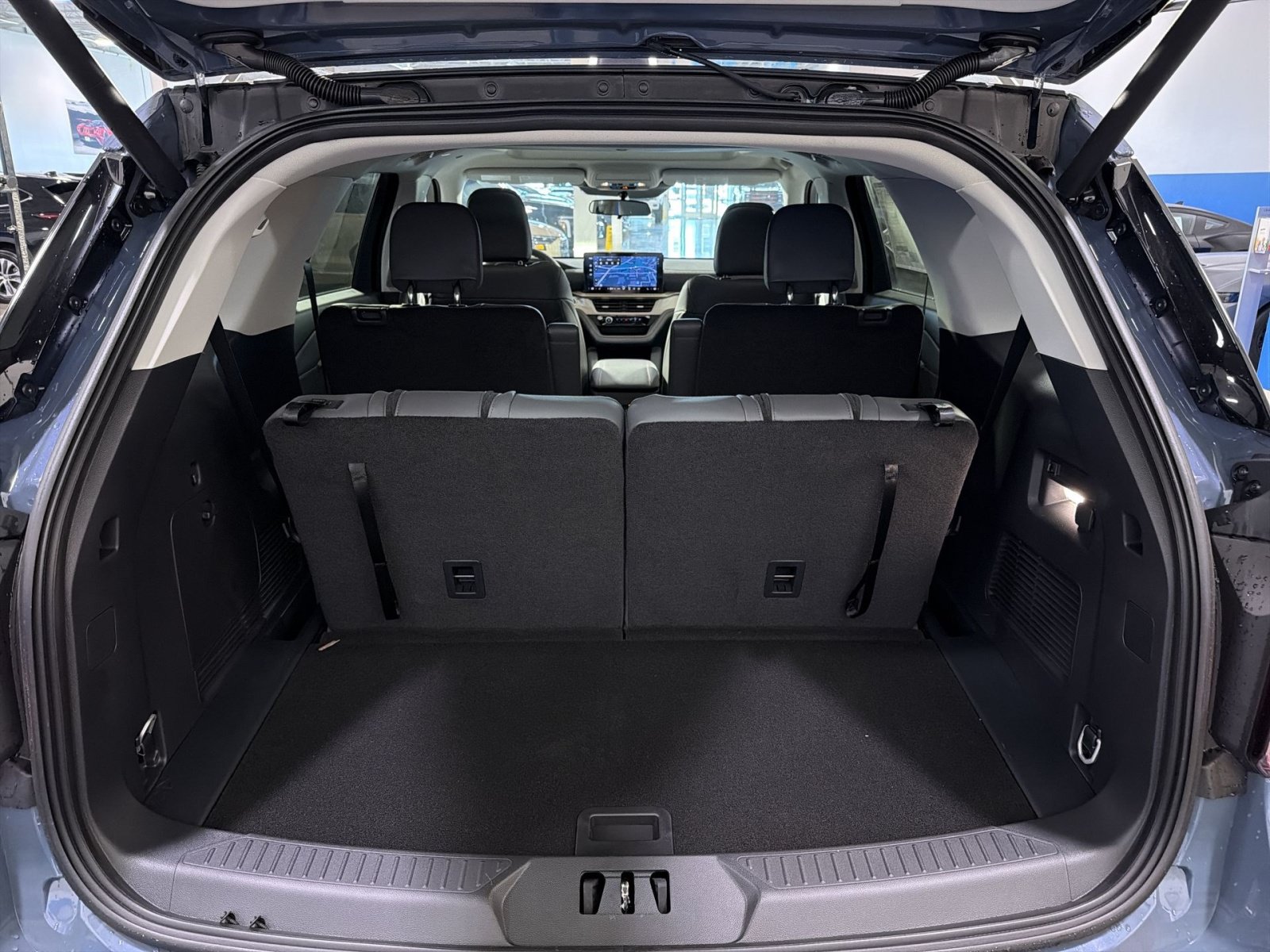 New 2026 Ford Explorer Active w/ Active Comfort Package AWD/4WD image 32