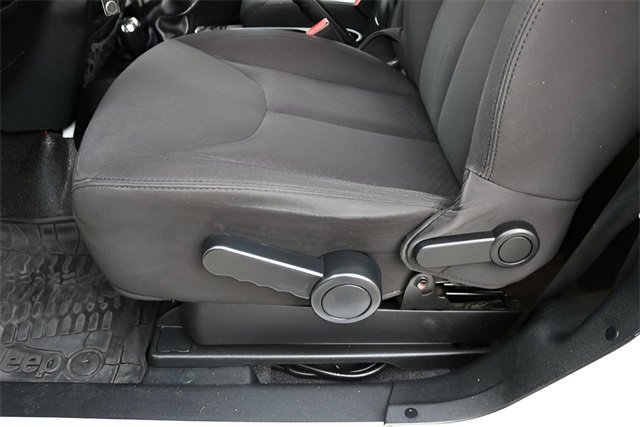 Used 2014 Jeep Wrangler Sport image 12