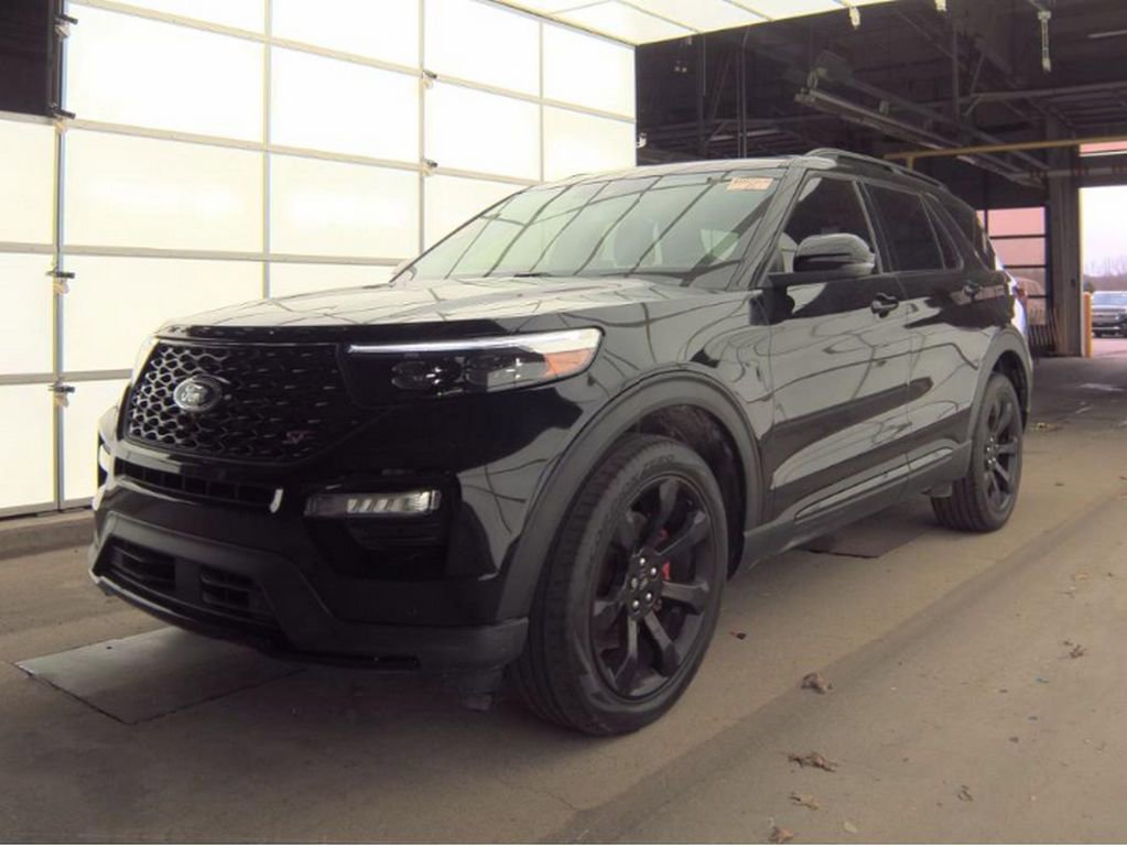 Used 2023 Ford Explorer ST w/ Equipment Group 401A image 2