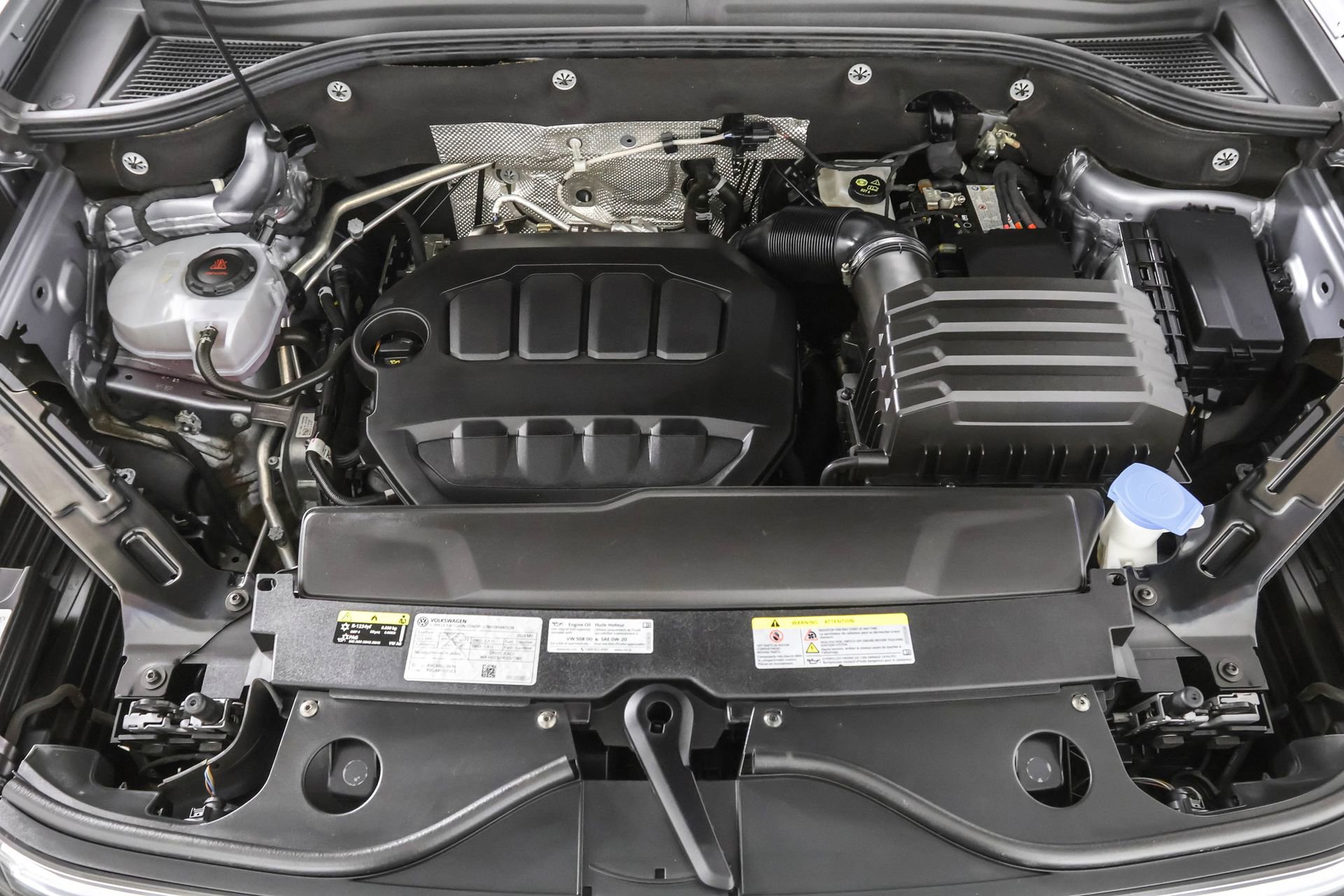 Used 2024 Volkswagen Atlas Cross Sport SE image 45