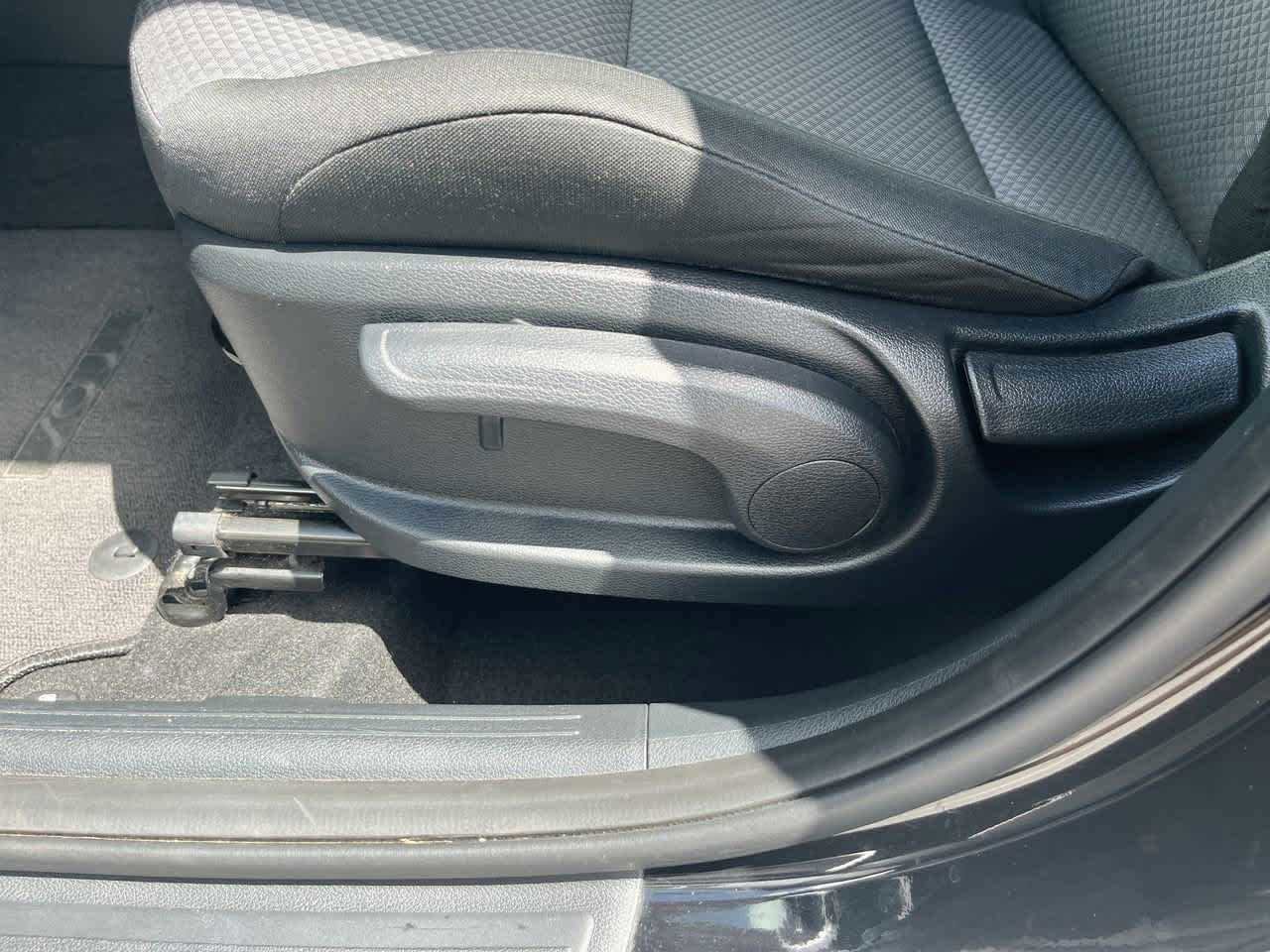 Used 2024 Kia Soul LX w/ LX Technology Package image 15