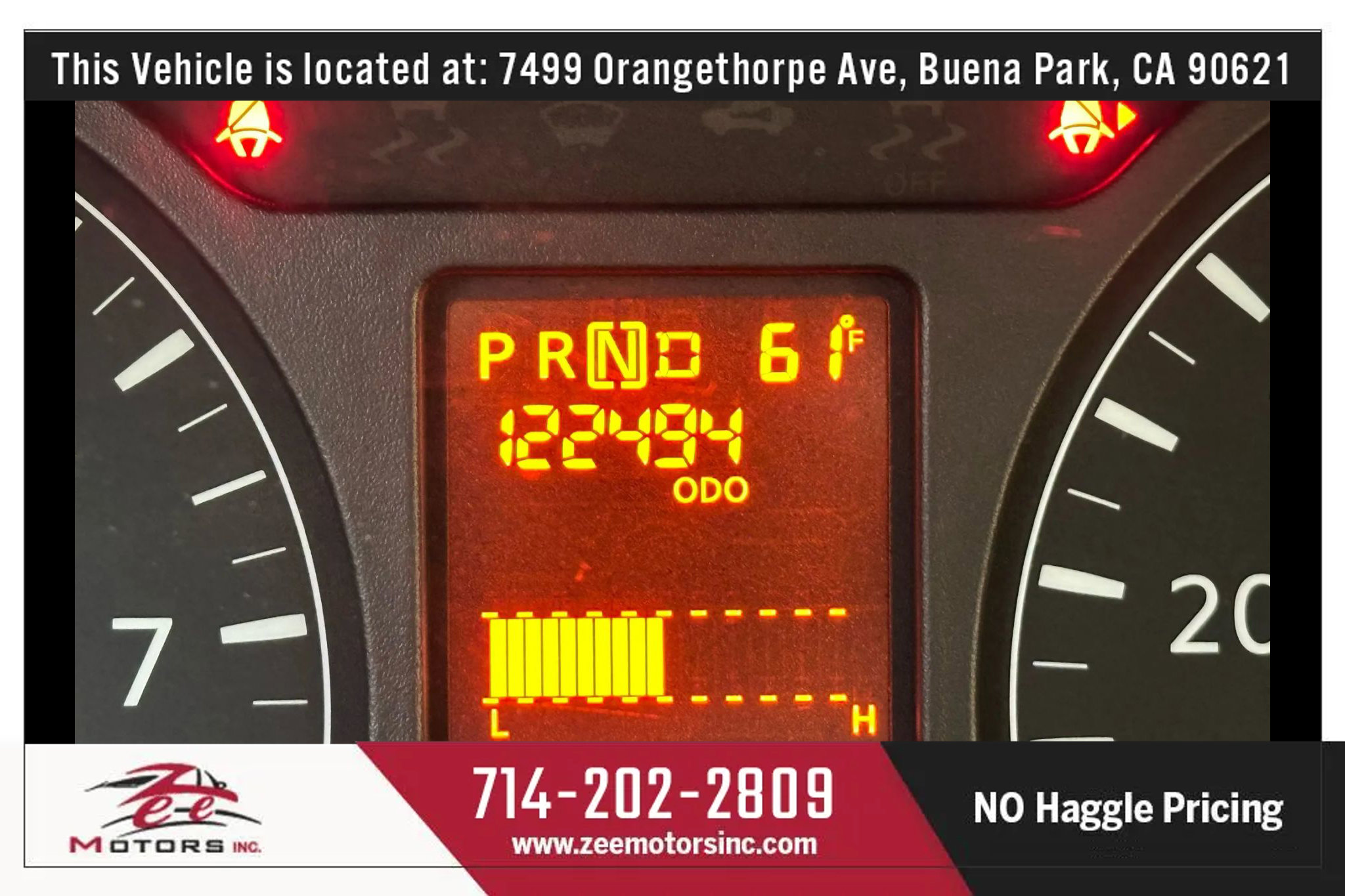 Used 2015 Nissan NV 2500 SV image 25