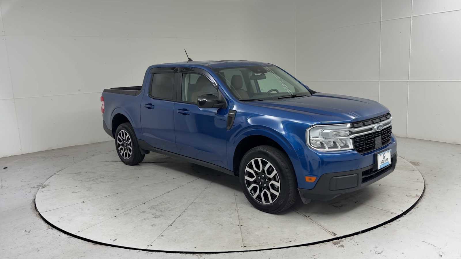Used 2024 Ford Maverick Lariat FWD image 8