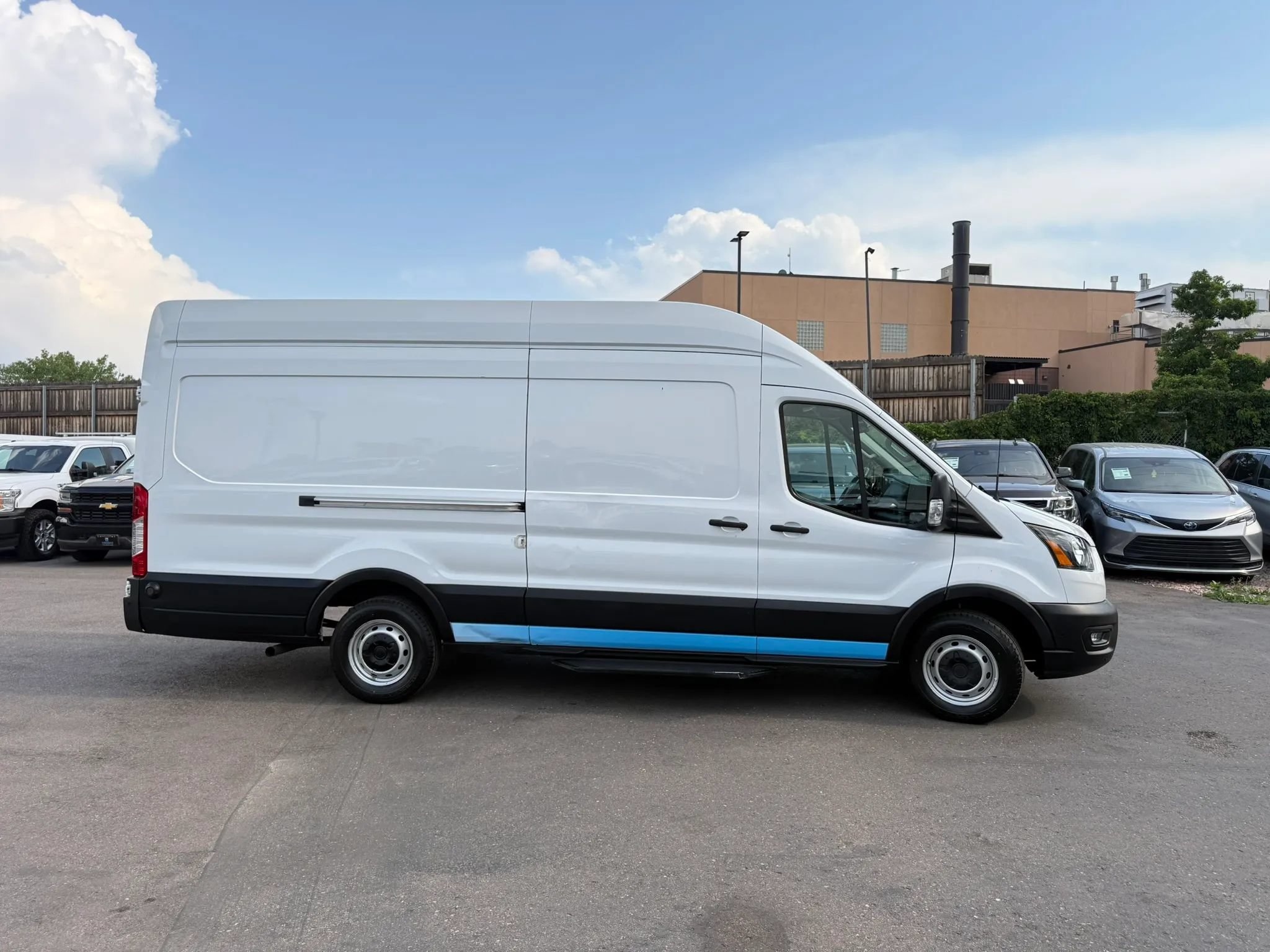 Used 2020 Ford Transit 350 148 High Roof Extended RWD image 9