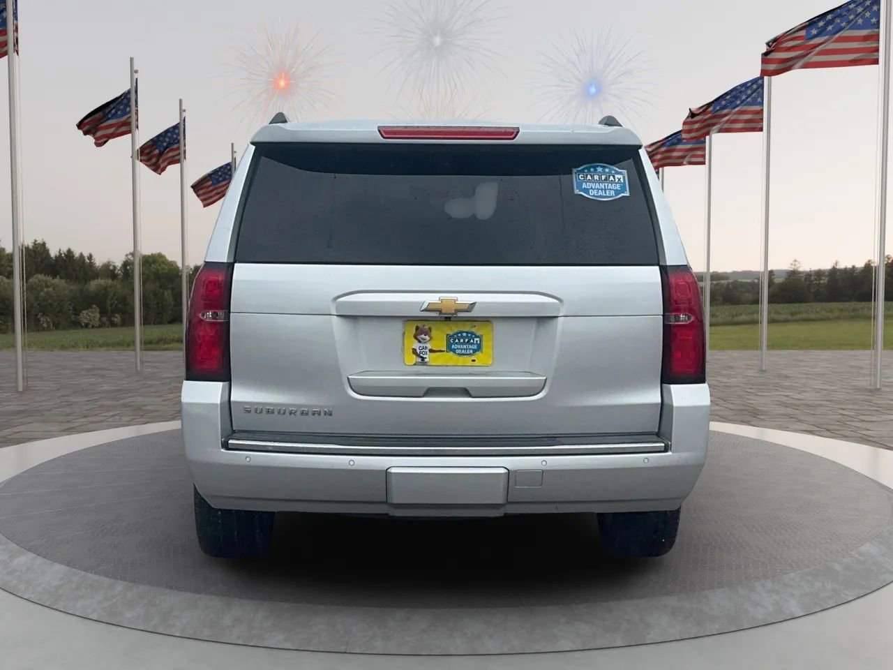 Used 2016 Chevrolet Suburban LTZ RWD image 8