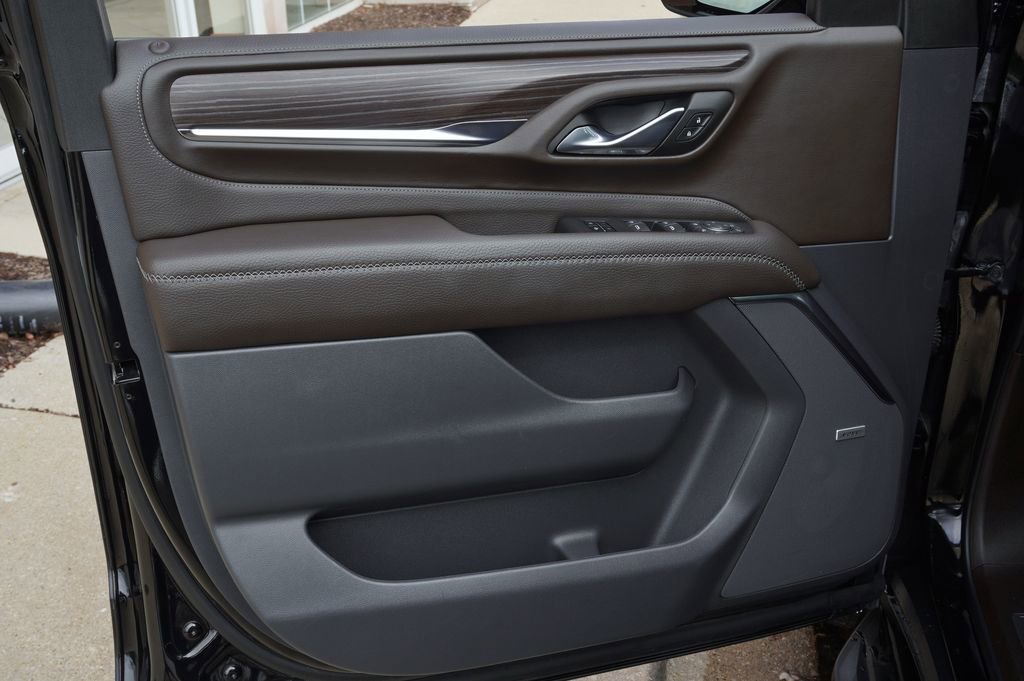 Used 2023 GMC Yukon Denali image 10