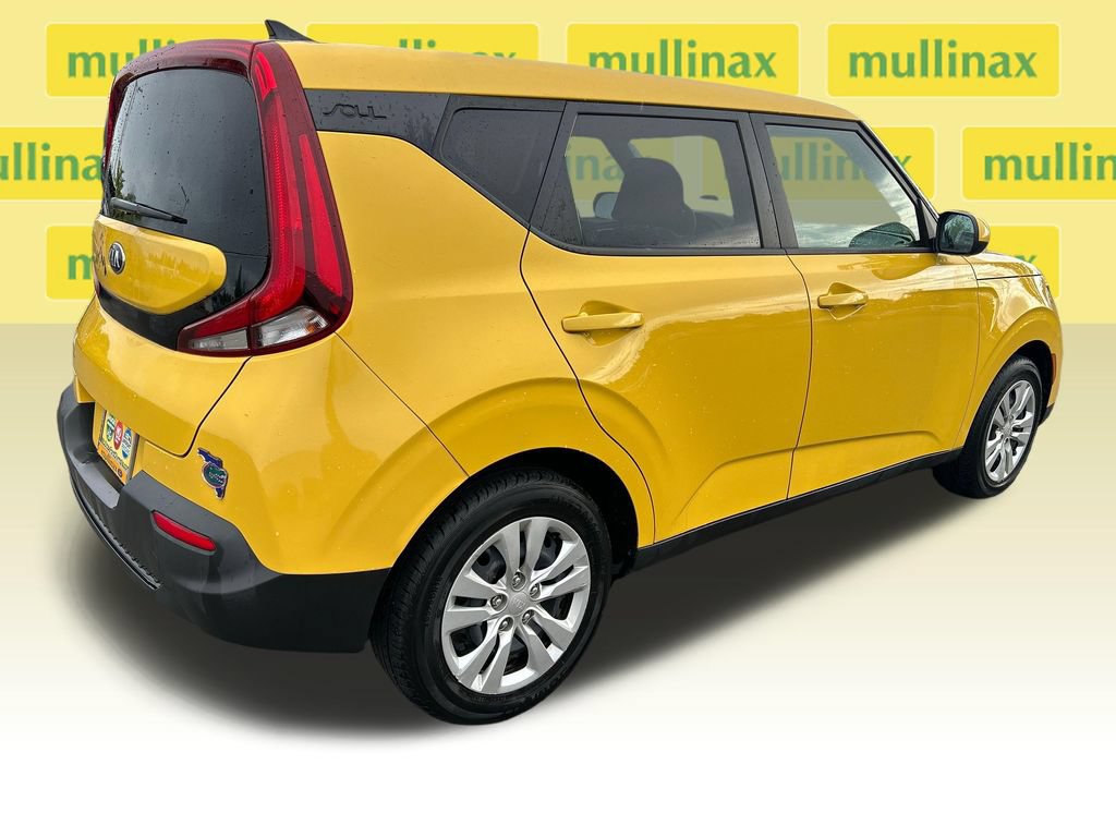 Used 2020 Kia Soul LX FWD image 3