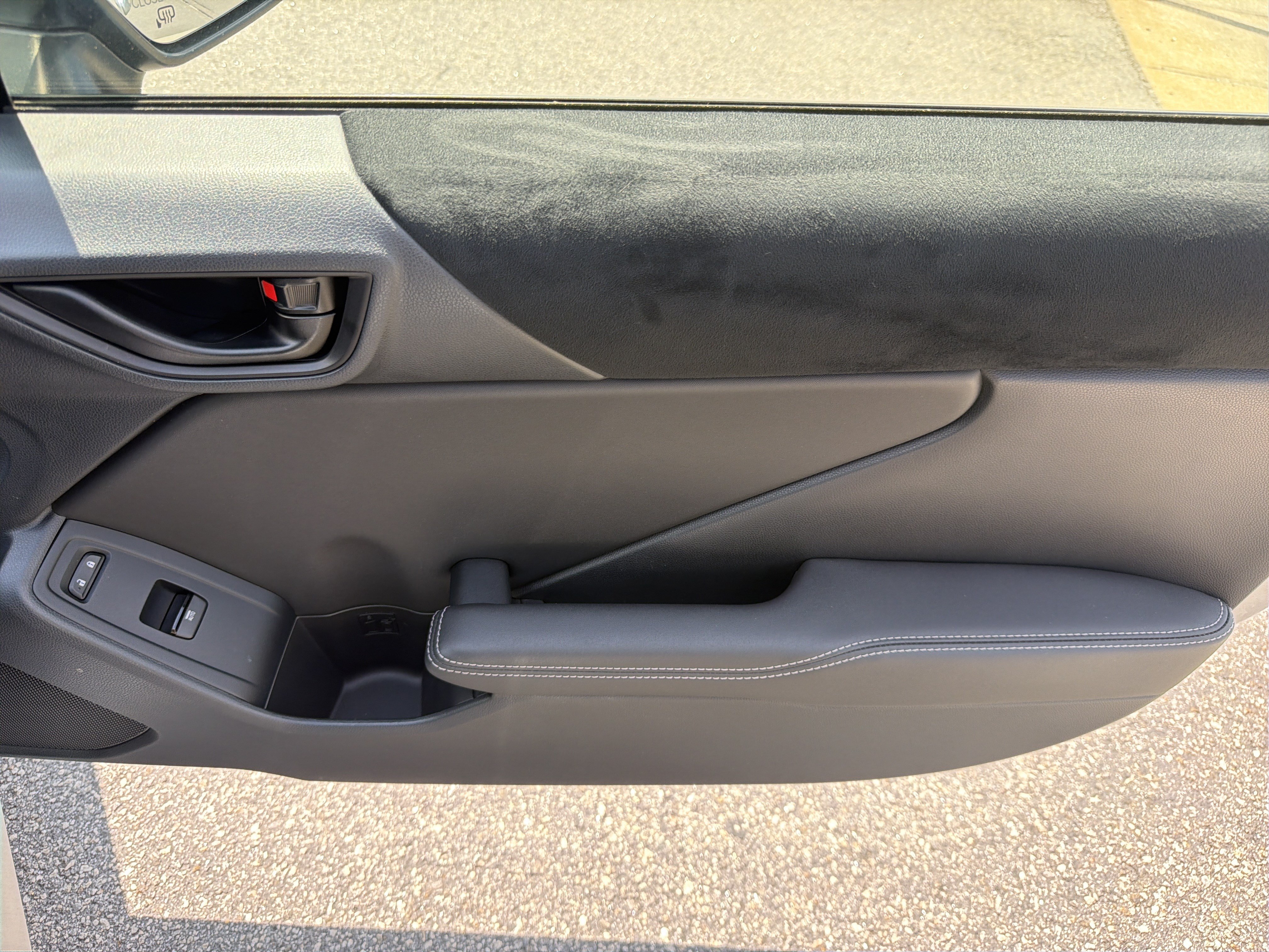 Used 2023 Toyota GR86 Premium w/ ALL Weather Mat Package (TMS) RWD image 26