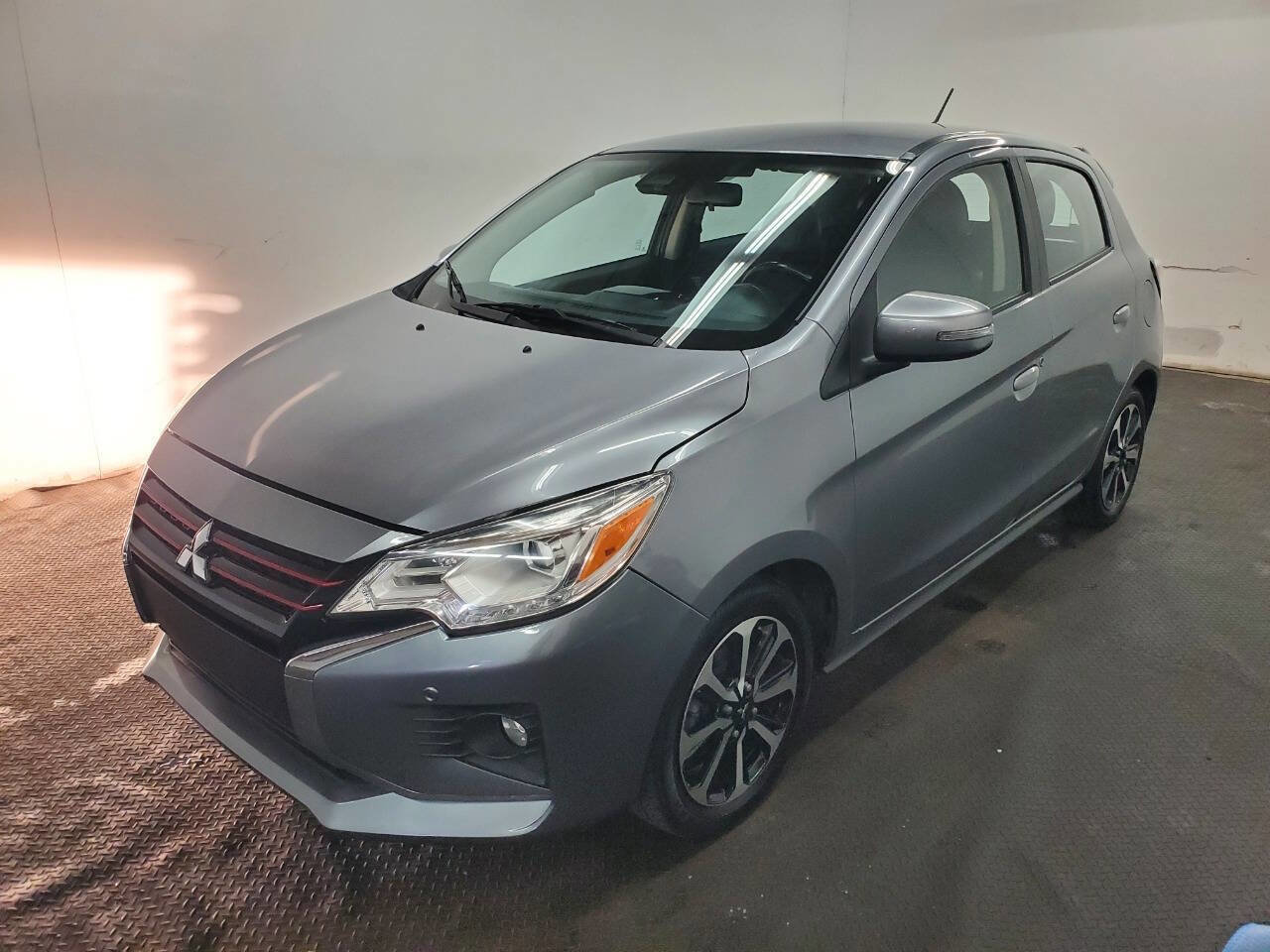 Used 2023 Mitsubishi Mirage SE image 1