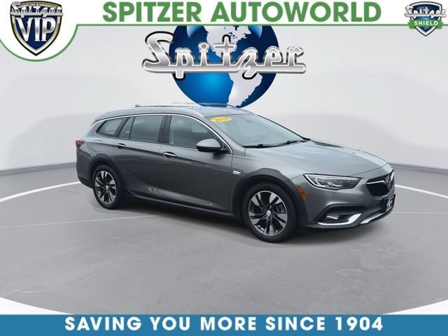 Used 2018 Buick Regal Essence w/ Driver Confidence Package #1 AWD/4WD image 2