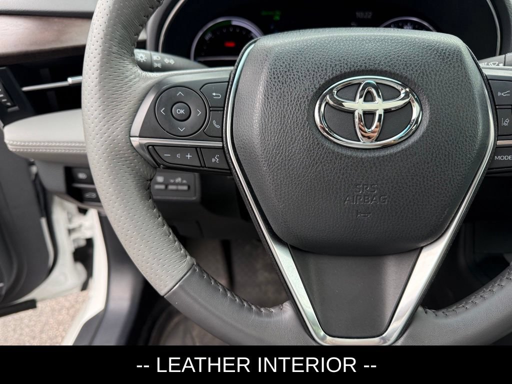 Used 2021 Toyota Avalon Limited w/ Advanced Safety Package FWD image 11