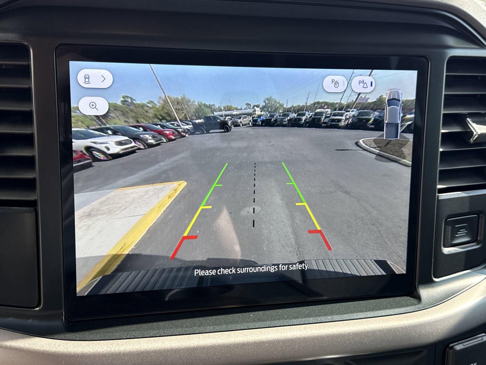 Used 2025 Ford F150 XLT w/ Equipment Group 301A Standard image 21