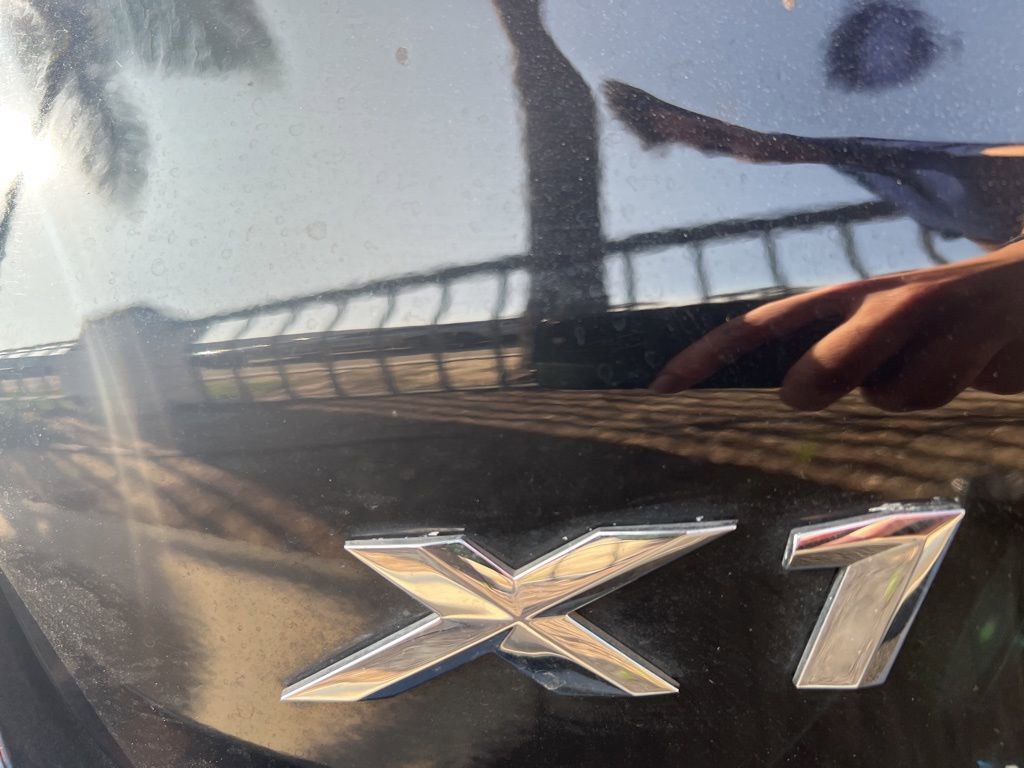 Used 2019 BMW X1 xDrive28i image 6