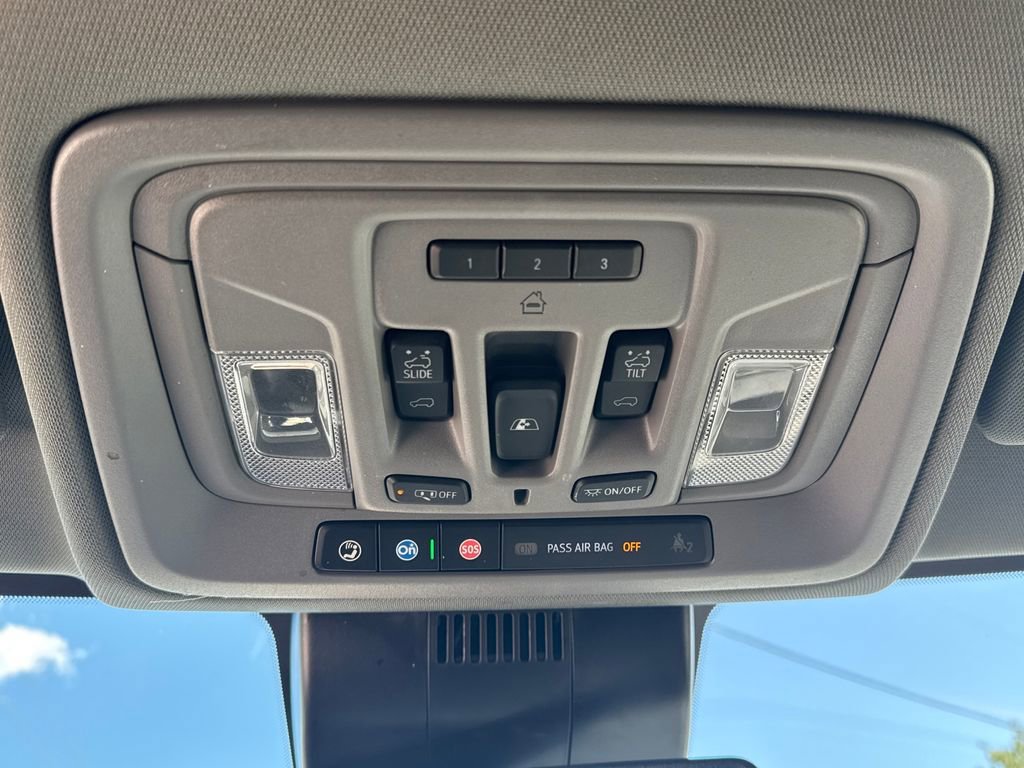 Used 2022 GMC Sierra 1500 Denali AWD/4WD image 37