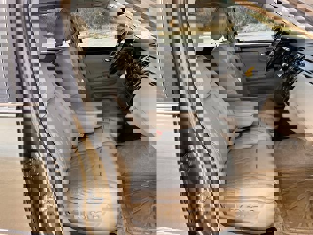 Used 2011 Cadillac DTS Premium w/ Driver Awareness Package image 25