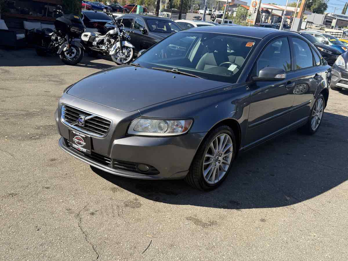 Used 2010 Volvo S40 2.4i image 3