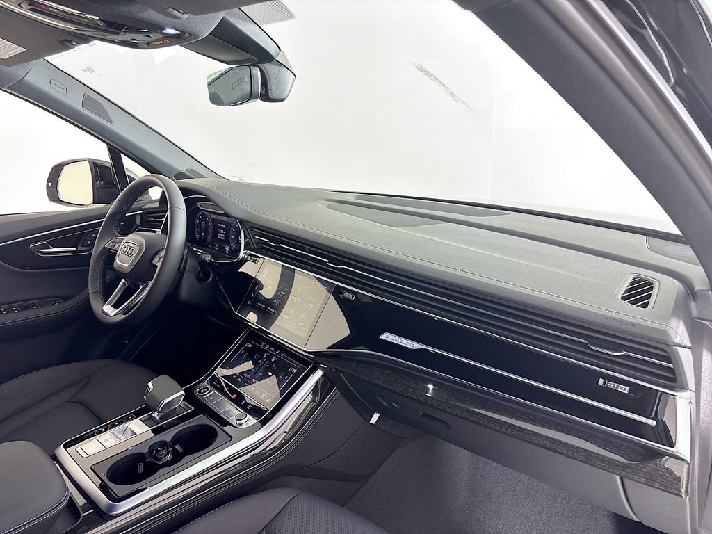 New 2026 Audi Q7 3.0T Premium Plus image 15