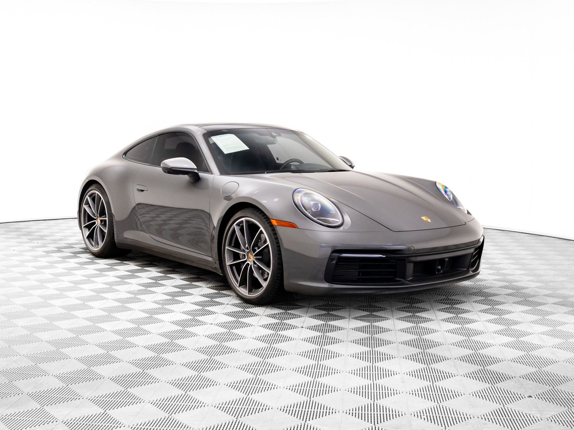 Certified 2024 Porsche 911 Carrera RWD image 6