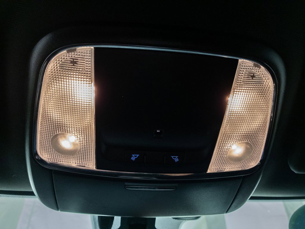 Used 2018 Jeep Grand Cherokee Laredo image 31