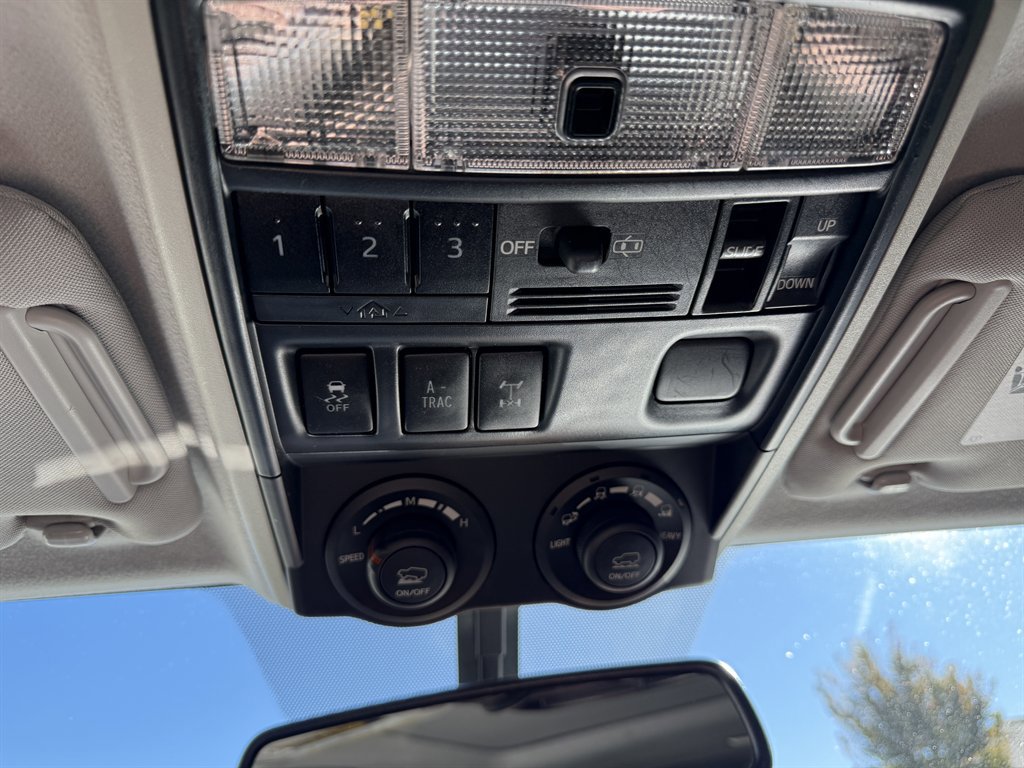 Used 2019 Toyota 4Runner TRD Off-Road Premium image 23