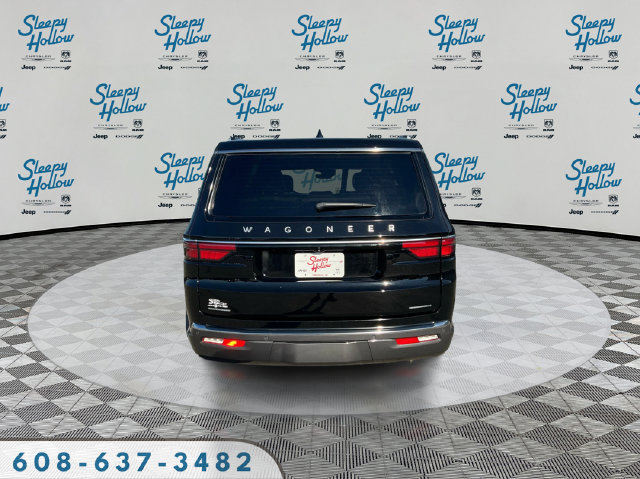 Used 2022 Jeep Wagoneer Series III w/ Flexible Seating Group AWD/4WD image 6