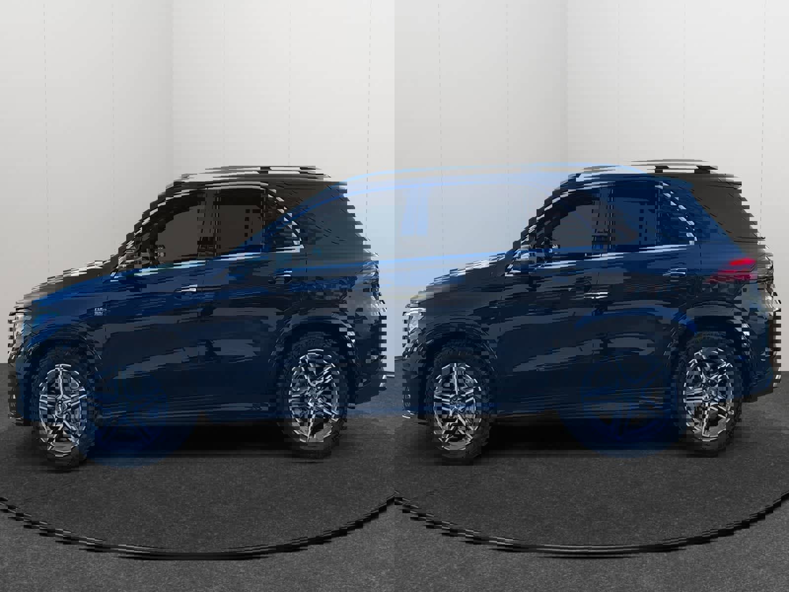 New 2025 Mercedes-Benz GLE 53 AMG AMG GLE 53 image 3