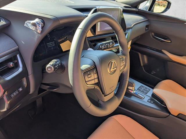 New 2026 Lexus UX 300h FWD image 3