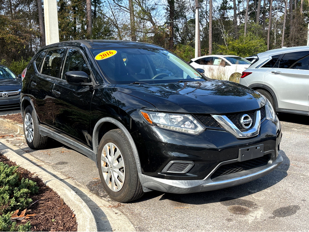 Used 2016 Nissan Rogue S image 26