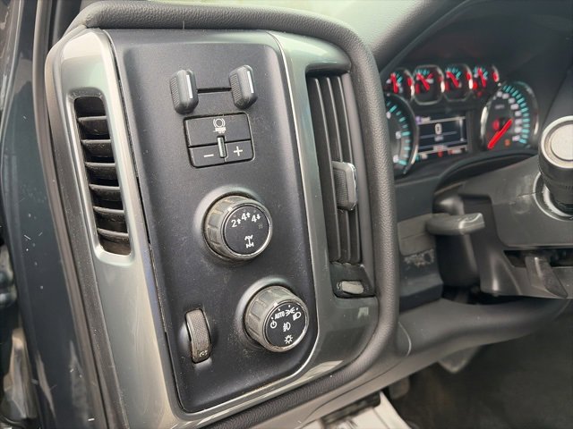 Used 2018 Chevrolet Silverado 2500 LT w/ All Star Edition image 10