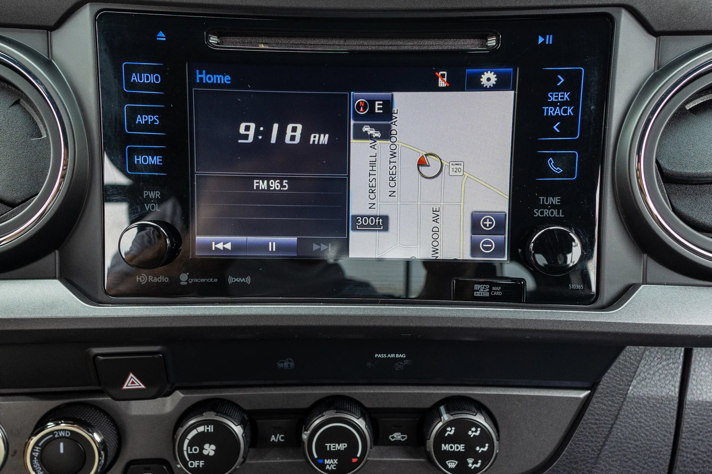 Used 2019 Toyota Tacoma TRD Sport AWD/4WD image 18