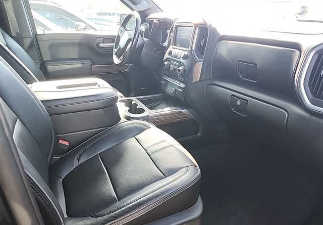 Used 2021 Chevrolet Silverado 1500 High Country w/ Technology Package AWD/4WD image 5