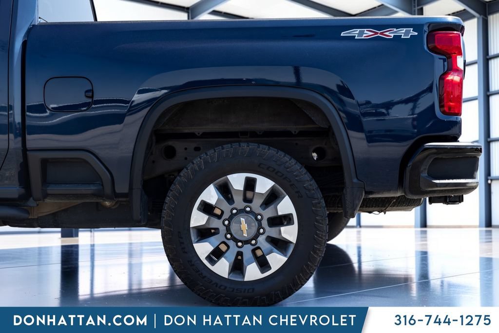 Used 2022 Chevrolet Silverado 2500 Custom w/ Custom Value Package AWD/4WD image 22