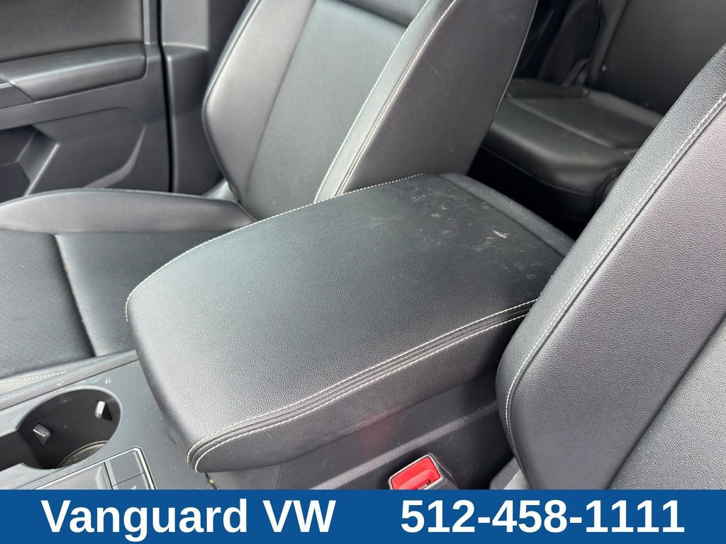 Used 2020 Volkswagen Atlas Cross Sport SE FWD image 12