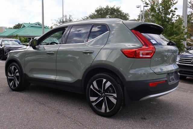 Used 2023 Volvo XC40 B5 Ultimate w/ Protection Package Premier image 5