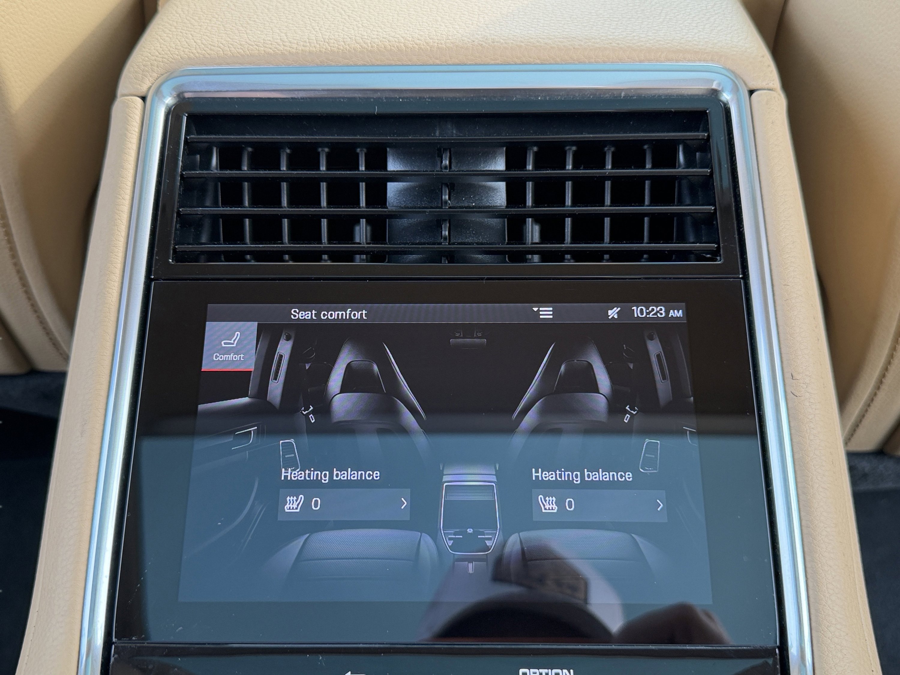 Used 2023 Porsche Panamera 4 Platinum Edition image 46