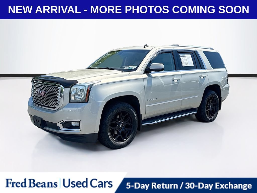 Used 2015 GMC Yukon Denali w/ Touring Package AWD/4WD image 3