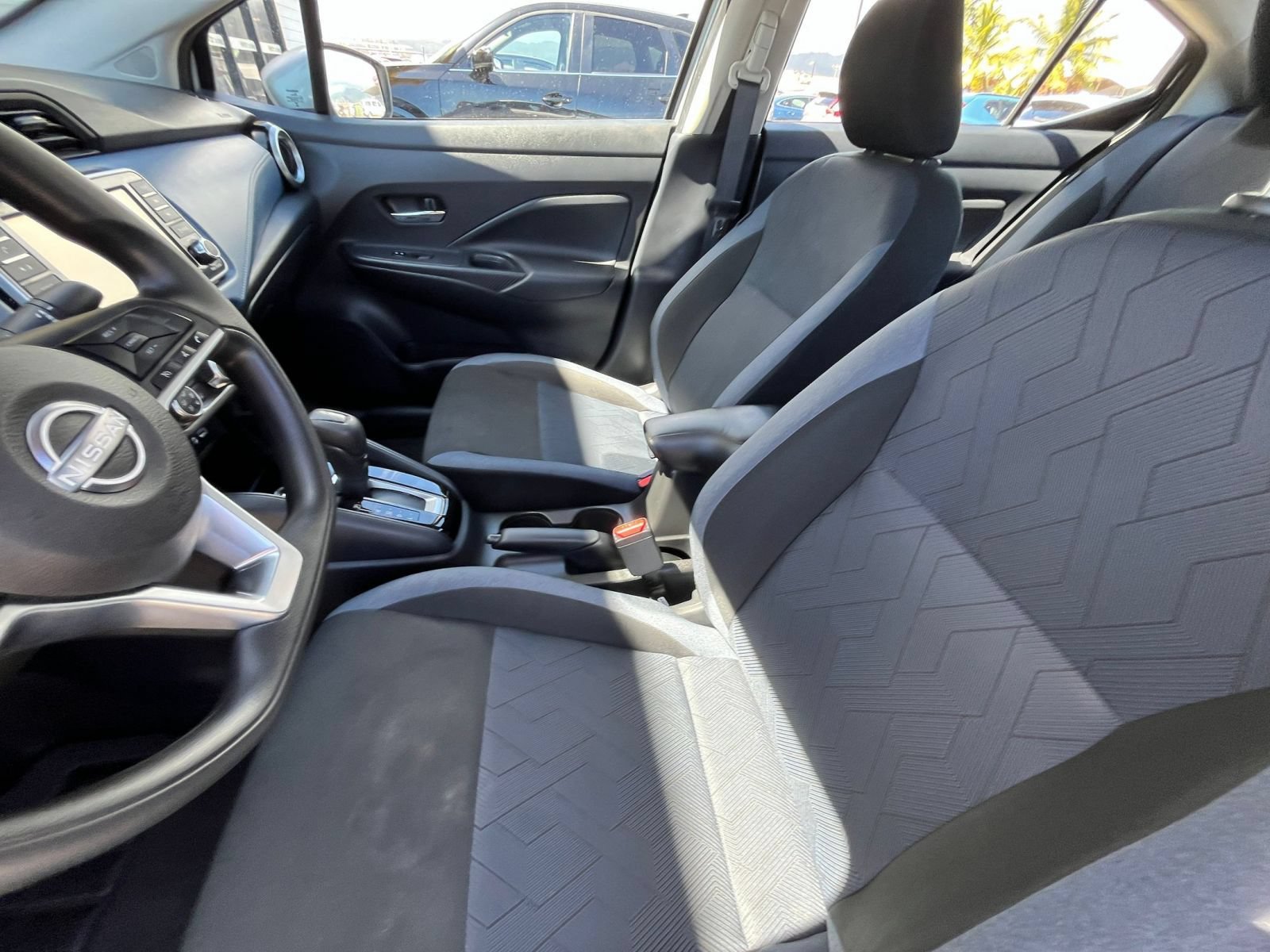 Used 2025 Nissan Versa SV FWD image 24