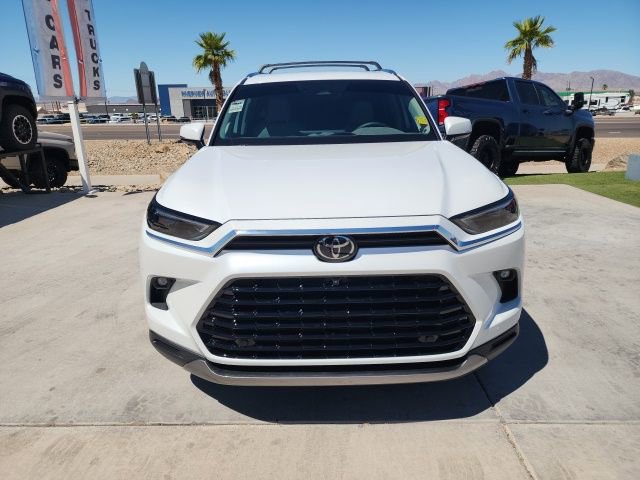 Used 2025 Toyota Grand Highlander FWD image 9