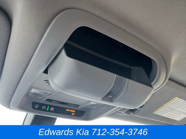 Used 2018 Chevrolet Equinox LT image 32