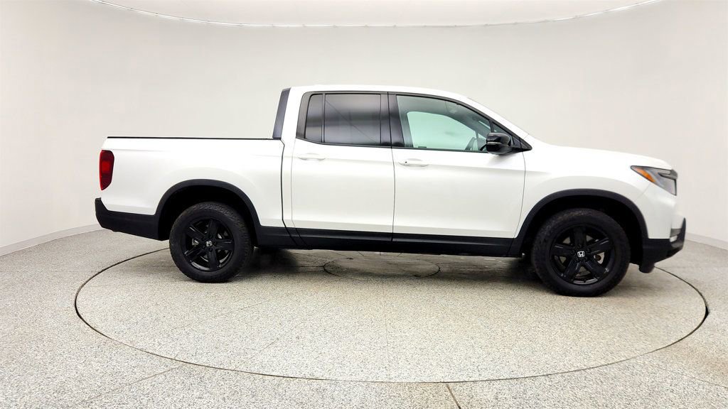 Used 2023 Honda Ridgeline Black Edition image 4