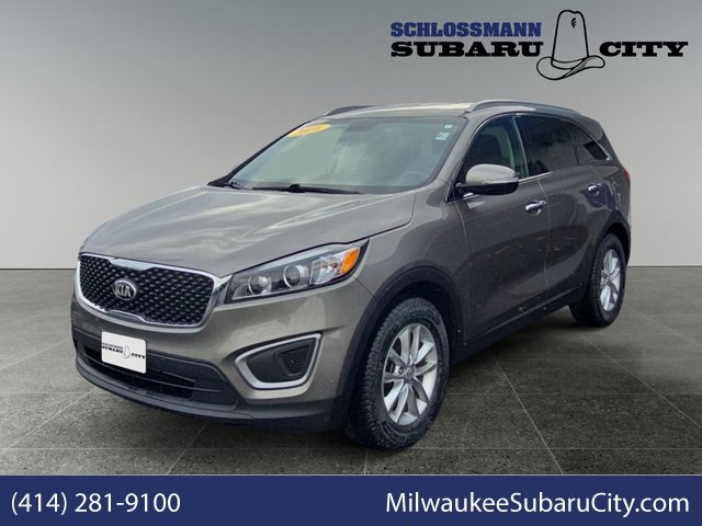 Used 2016 Kia Sorento LX w/ LX Convenience Package