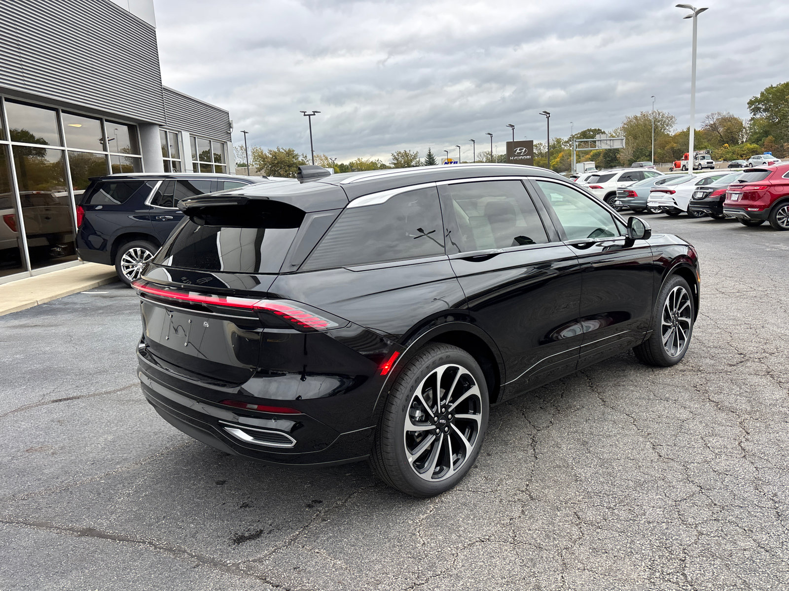 New 2026 Lincoln Nautilus Black Label image 7