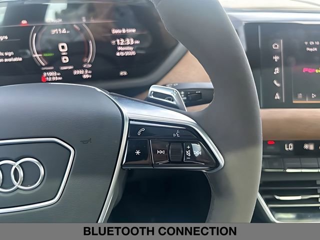 Used 2022 Audi e-tron GT Premium Plus AWD/4WD image 25