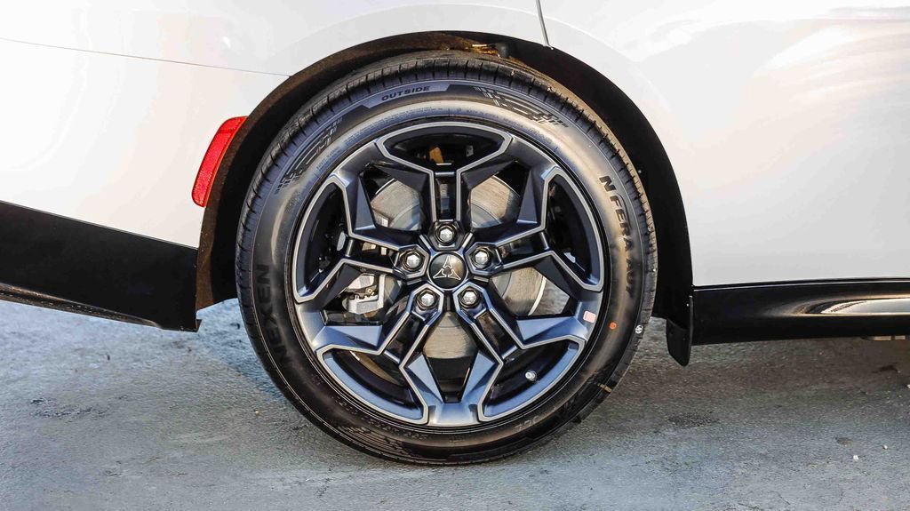 New 2026 Dodge Charger R/T AWD/4WD image 12