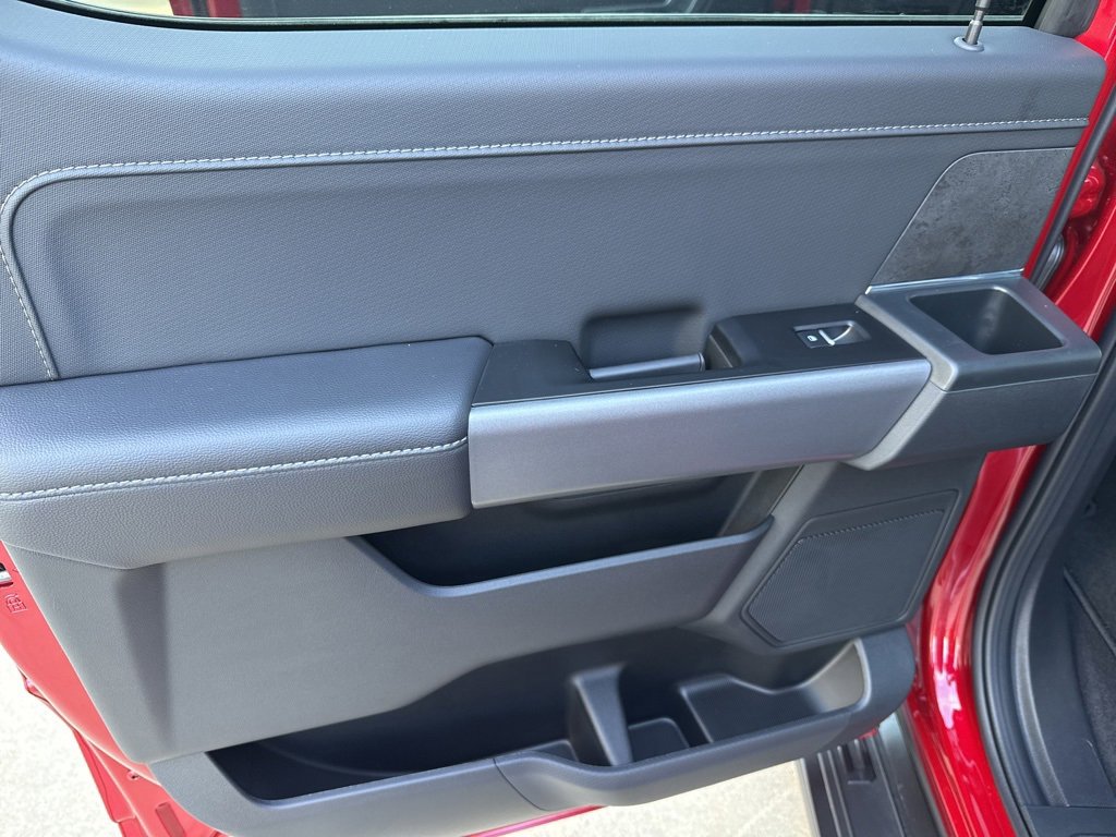 New 2025 Ford F150 XLT image 9