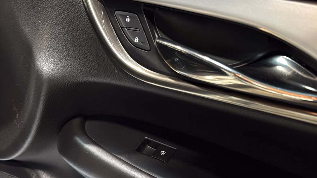 Used 2016 Cadillac ATS Luxury AWD/4WD image 10