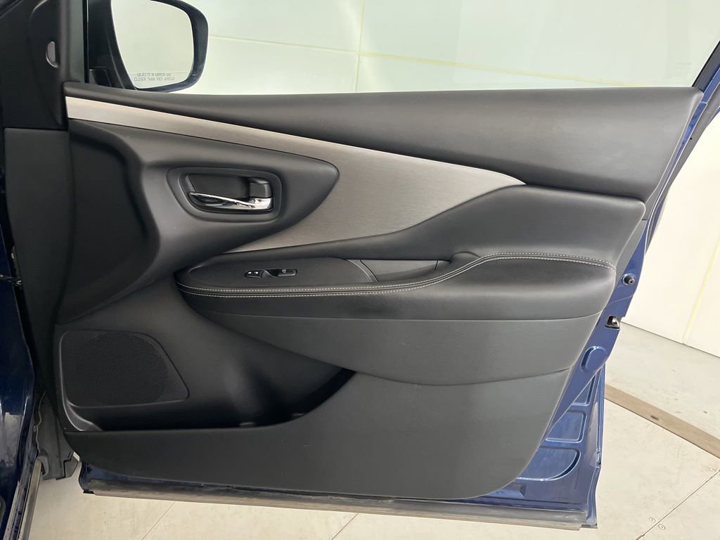 Used 2019 Nissan Murano SV image 30