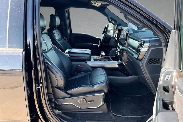Used 2025 Ford F150 Platinum AWD/4WD image 5